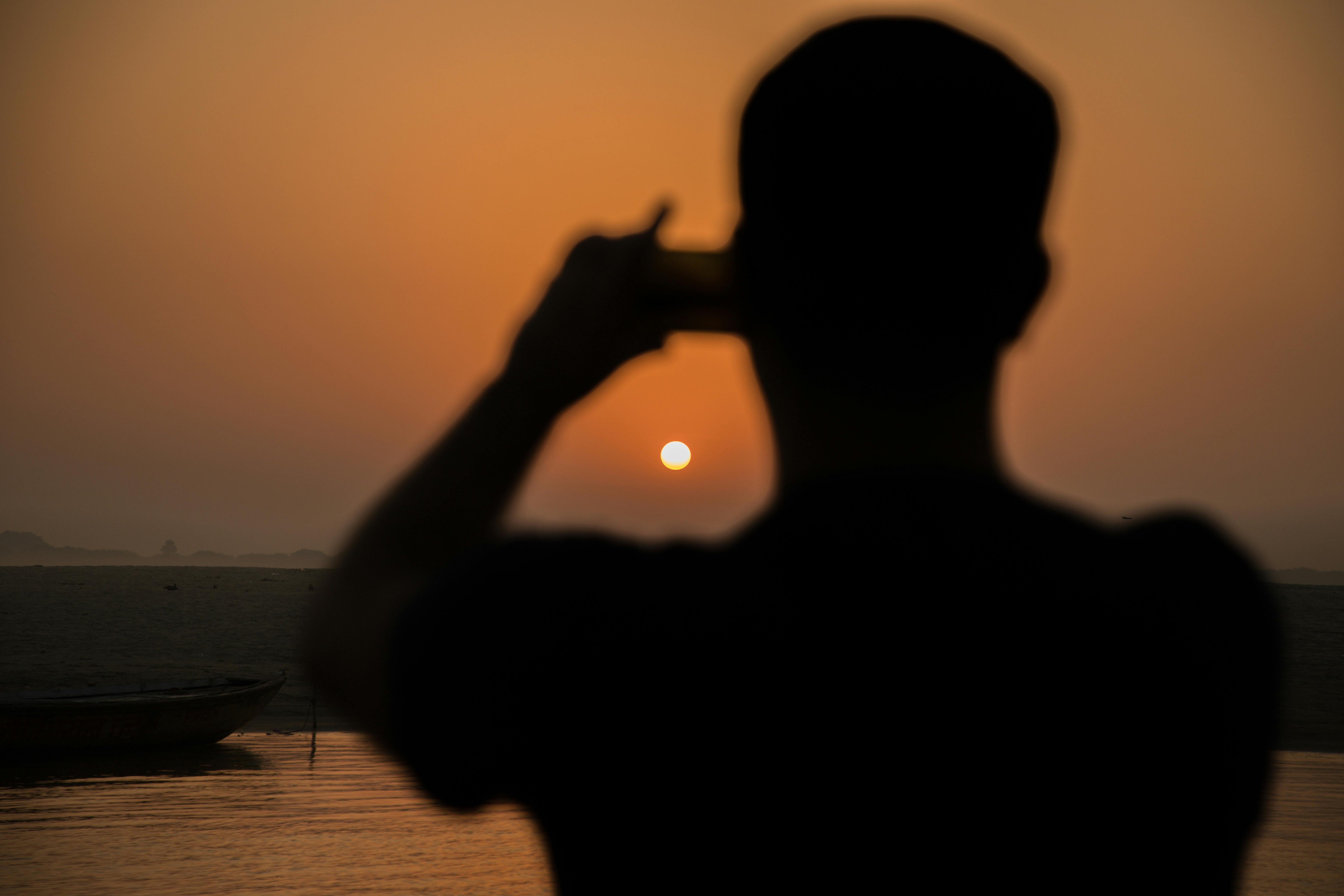 Smartphone Eclipse Photography: How to Capture August 12 Without Ruining Your Camera (or Eyes)