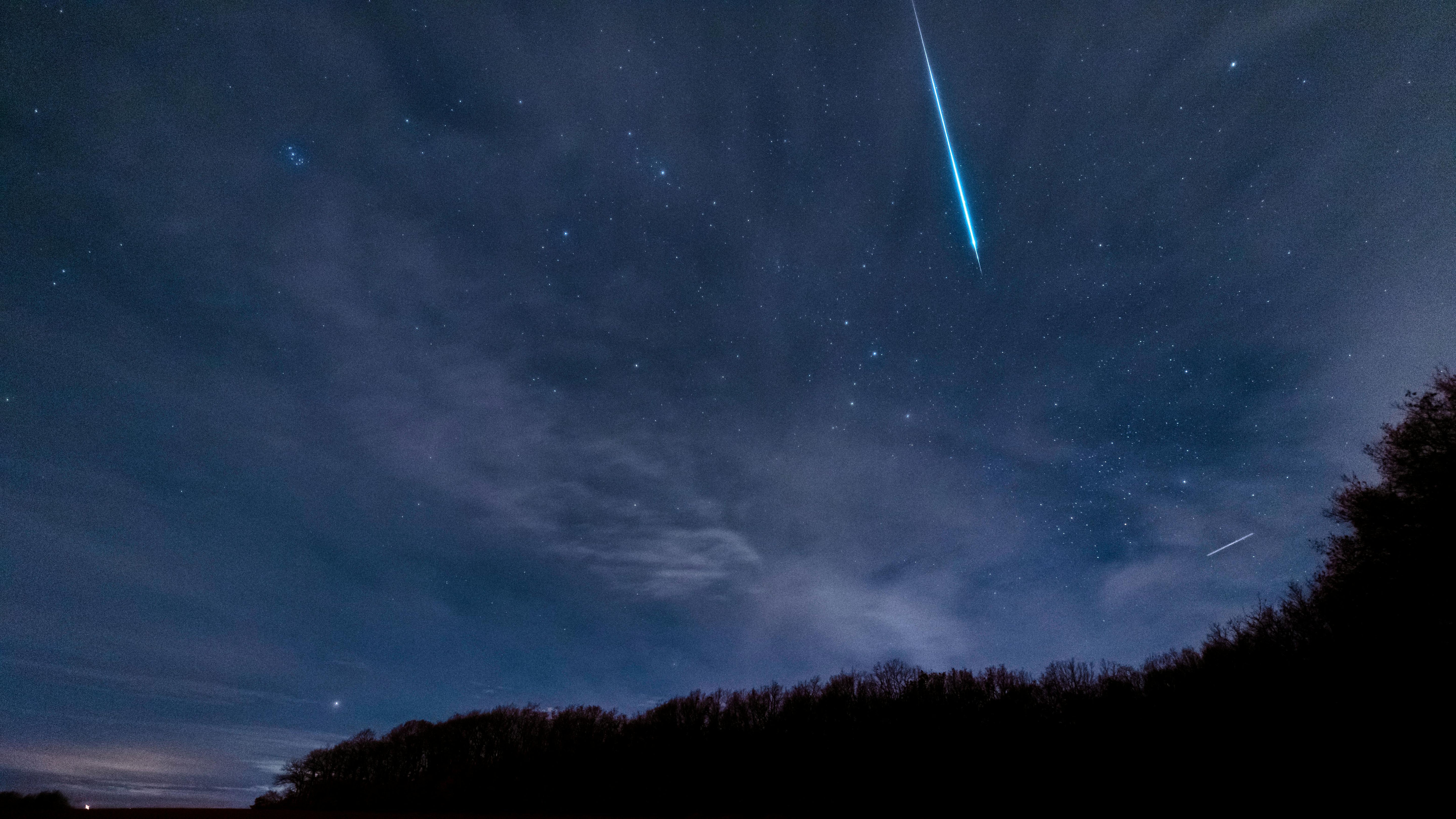 A Once-in-a-Lifetime Double Spectacle: The 2026 Solar Eclipse and Midnight Meteor Shower